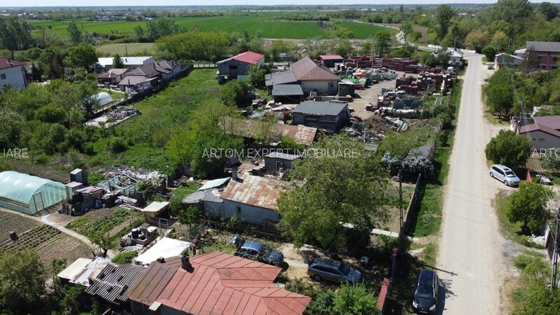 Floresti Stoenesti, acces A1 casa si teren