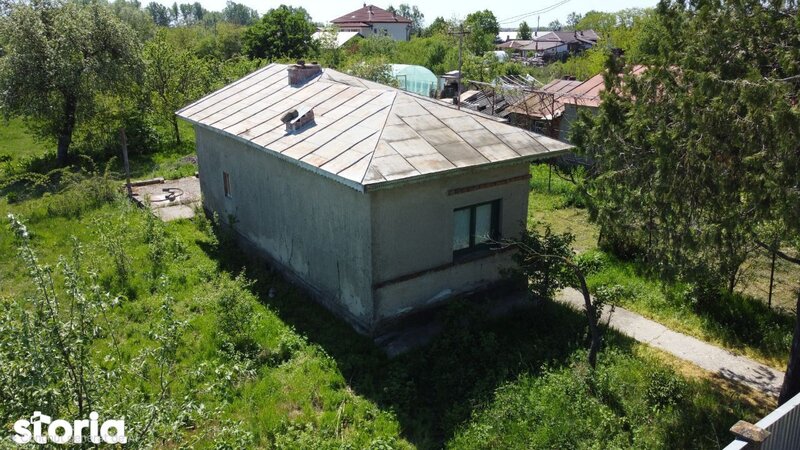 Floresti Stoenesti, acces A1 casa si teren